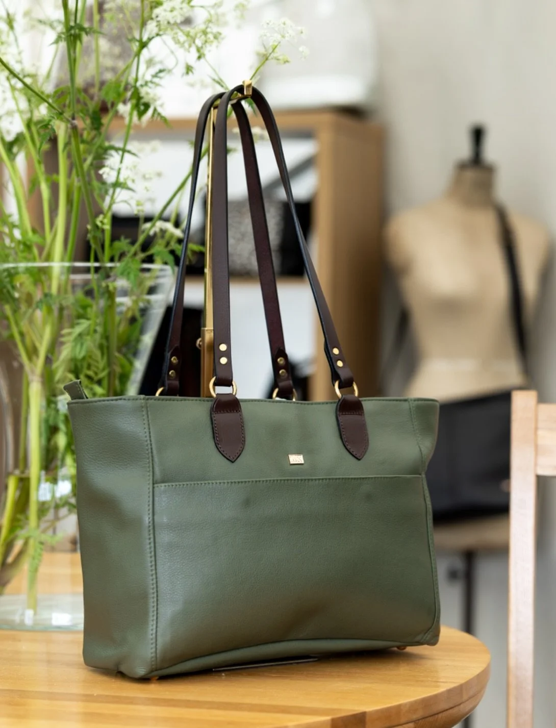 The latest addition to our leather handbag collection - crafted from the finest quality materials and handmade in our workshop in Somerset, England.

Available to purchase this week at @bhorsetrials 

#badminton #badmintonhorsetrials #leatherhandbags