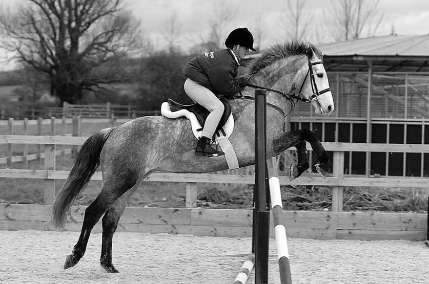 Good luck to @reybridge_eventing today, taking two horses around @bhorsetrials cross country!

This photo was taken at one of our very first photoshoots, when we started sponsoring David back in 2005.

📷- Nick Perry

#badminton #badmintonhorsetrials