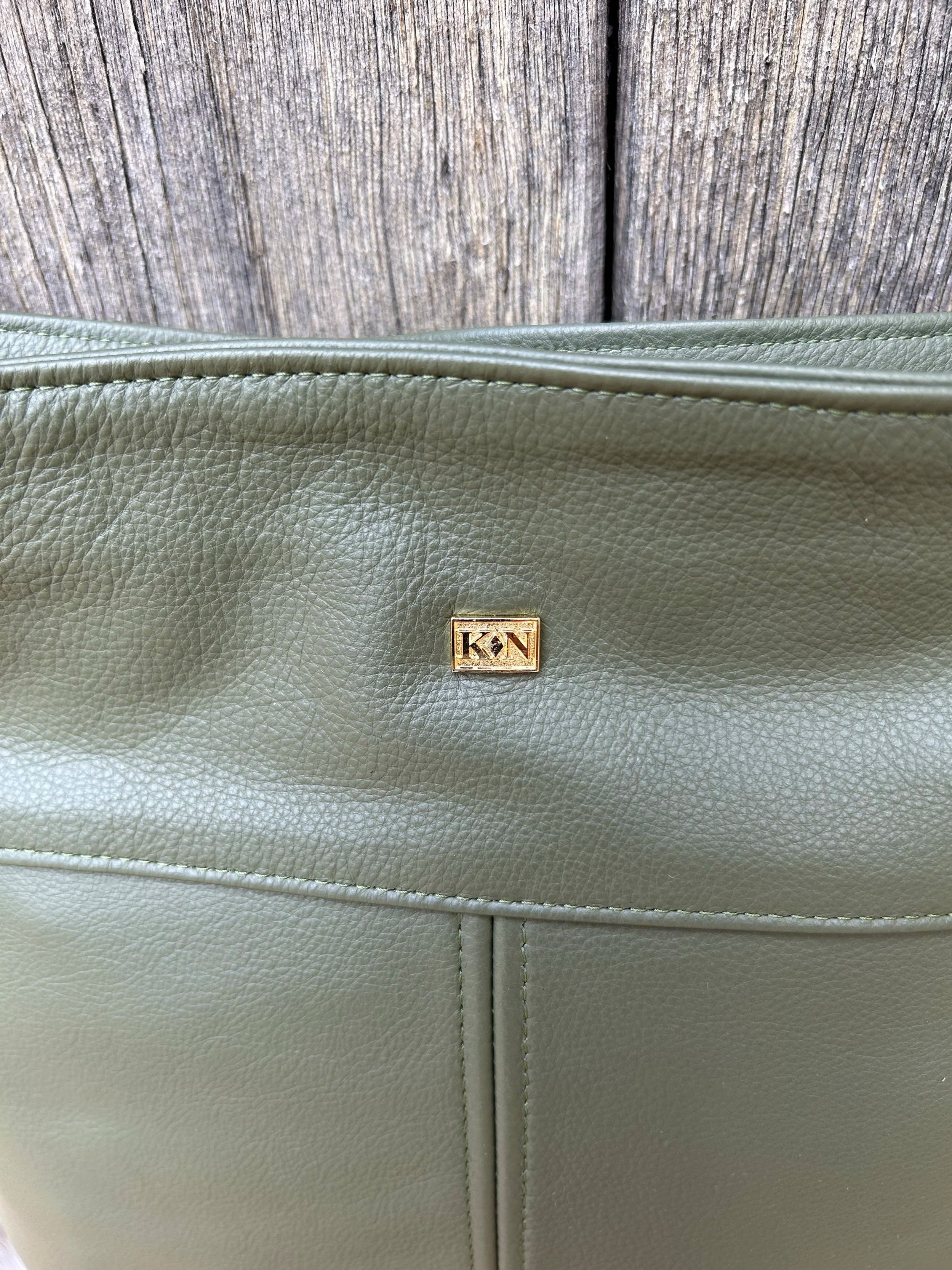 Epsom+Olive+logo.jpg