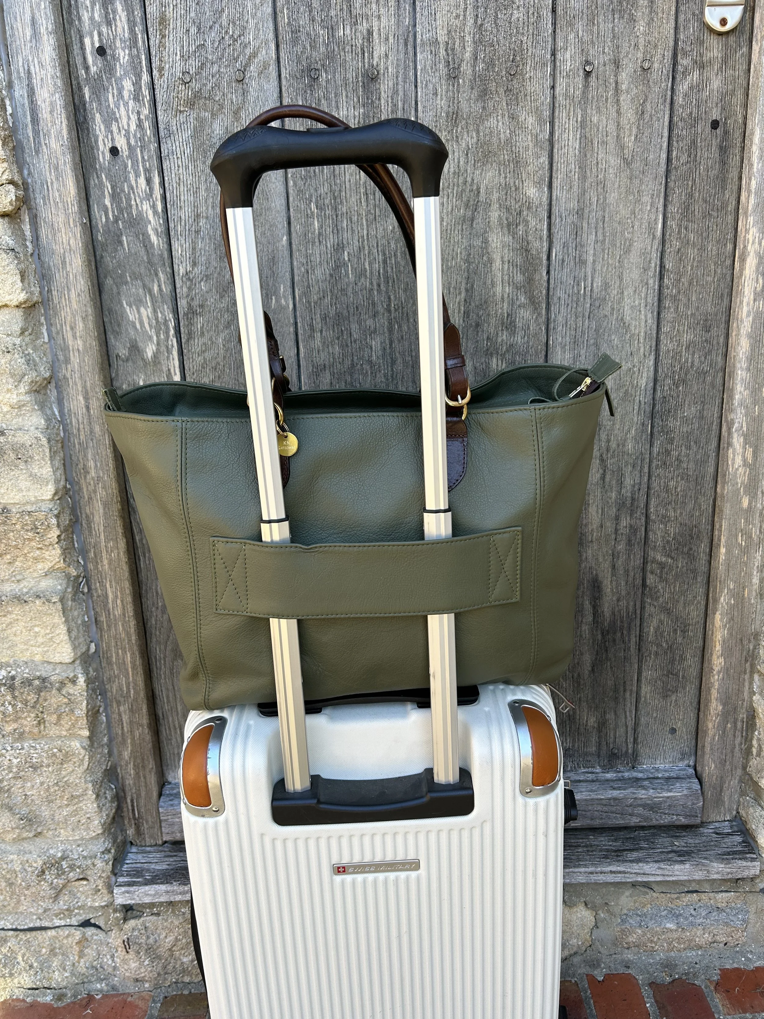 Gat Olive on case Back.jpeg