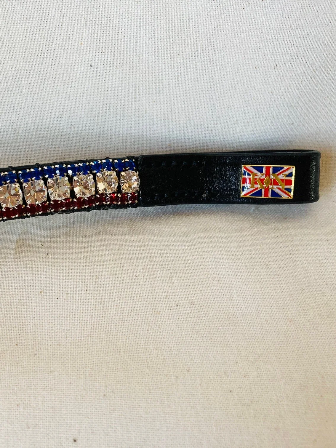 Sale narr Sapp Clear Ruby.jpeg