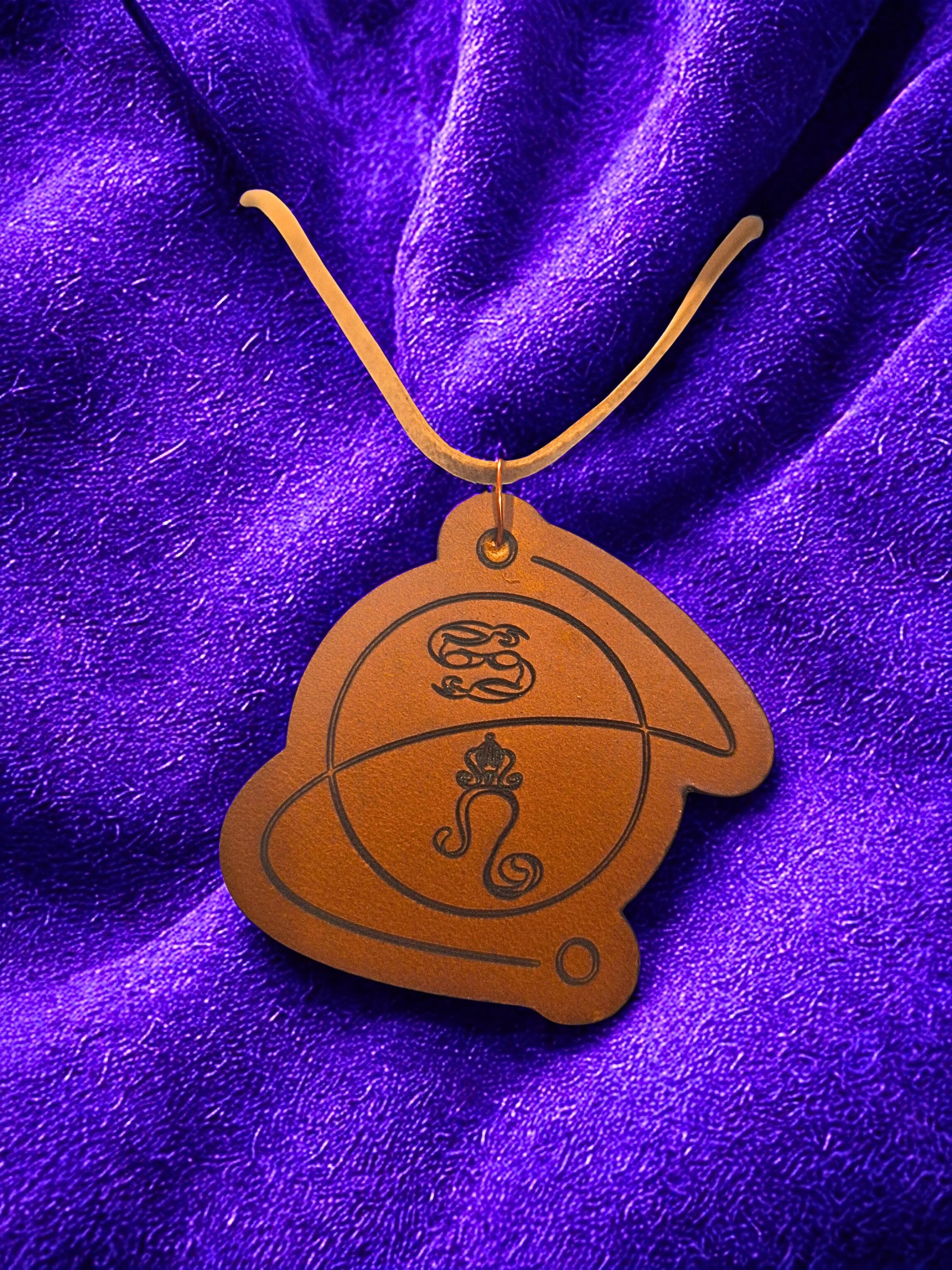 Cancer / Leo Cusp Pendant