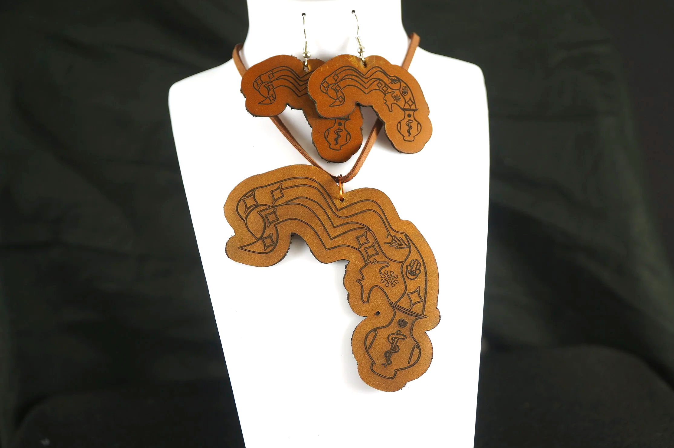 Aquarius Zodiac Pendant