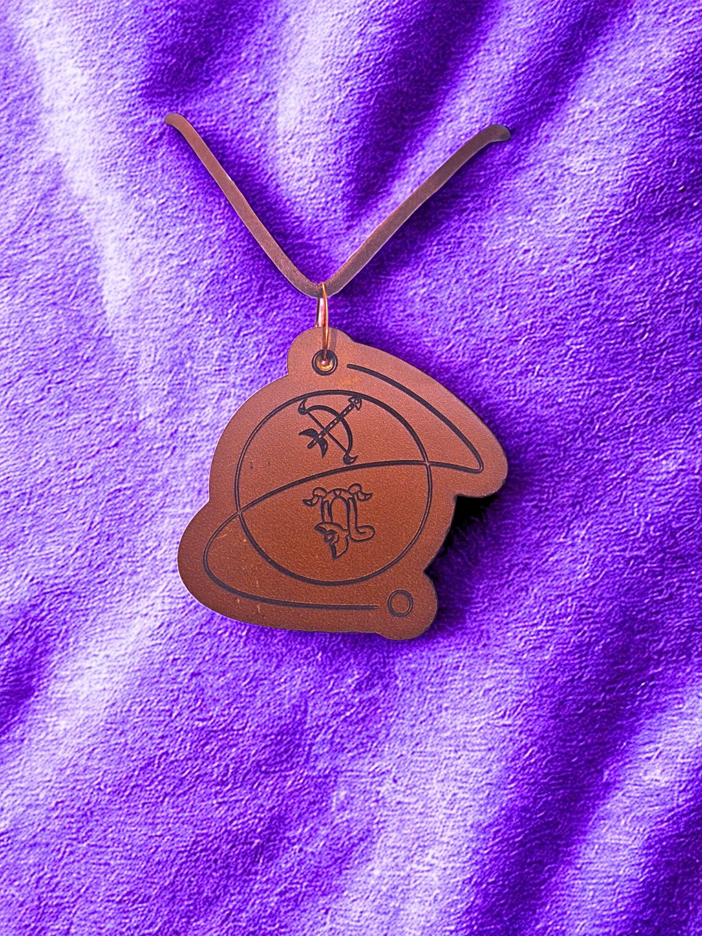 Sagittarius / Capricorn Cusp Pendant