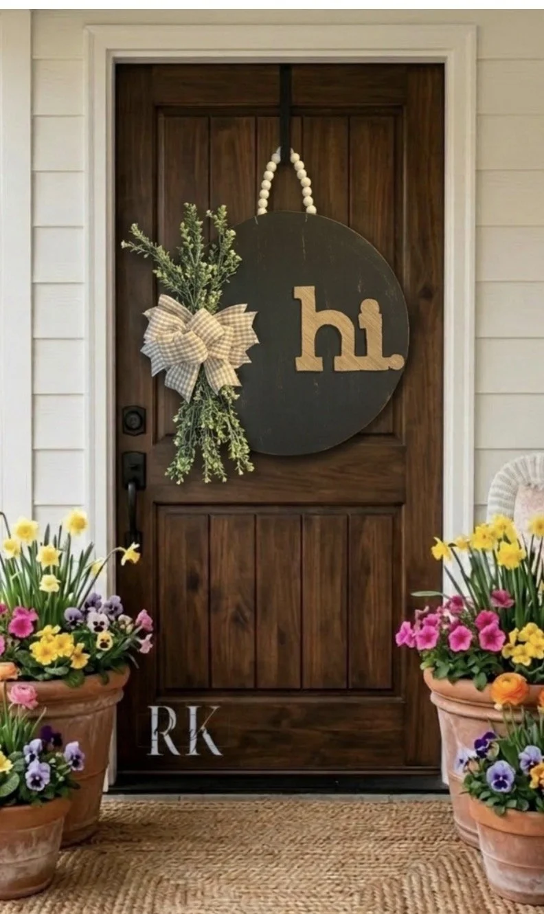 19.5 in 3D Black, Brown "Hi" Door Hanger