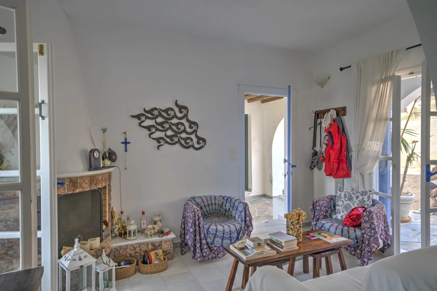elxis_216857-elxis-at-home-in-greece_serene-house-in-naxos_6 (1).png