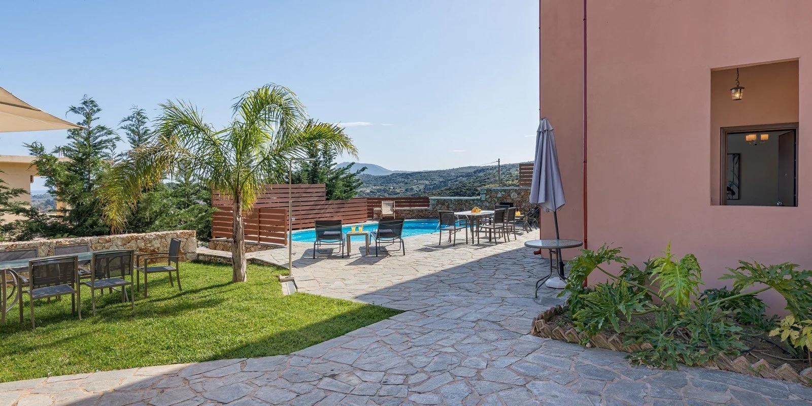 villa-for-sale-neo-chorio-27.jpg