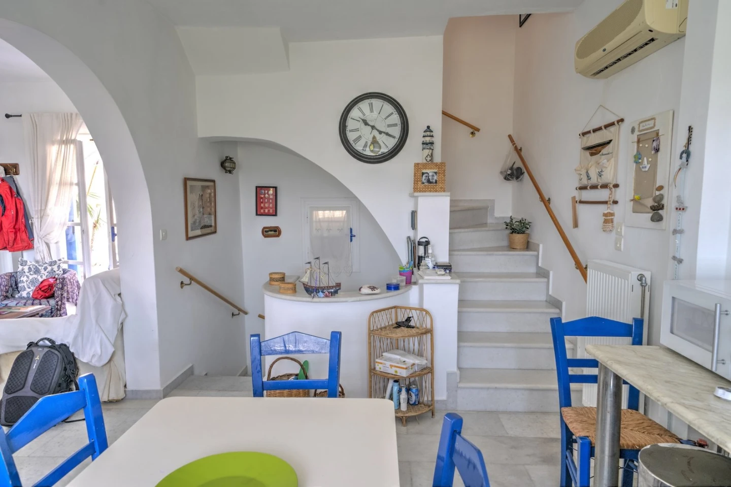 elxis_216859-elxis-at-home-in-greece_serene-house-in-naxos_8 (2).png