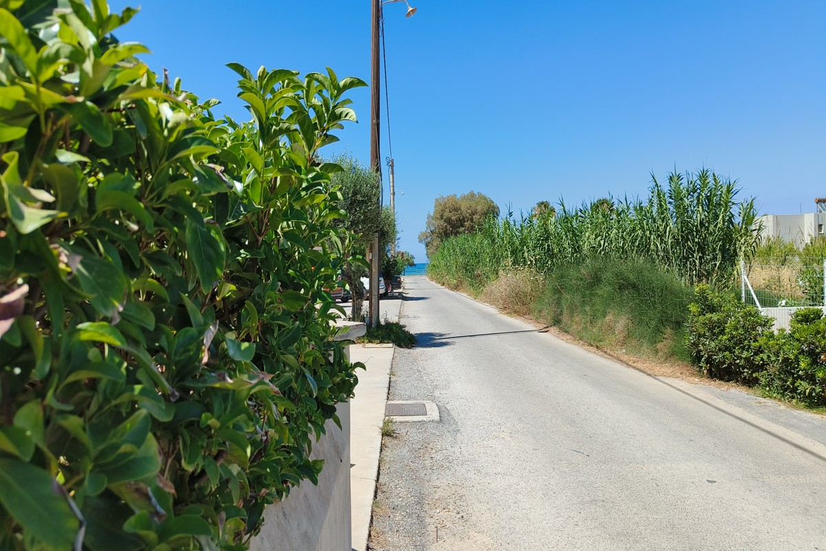 Beachfront-Furnished-Residence-in-Maleme-61.png