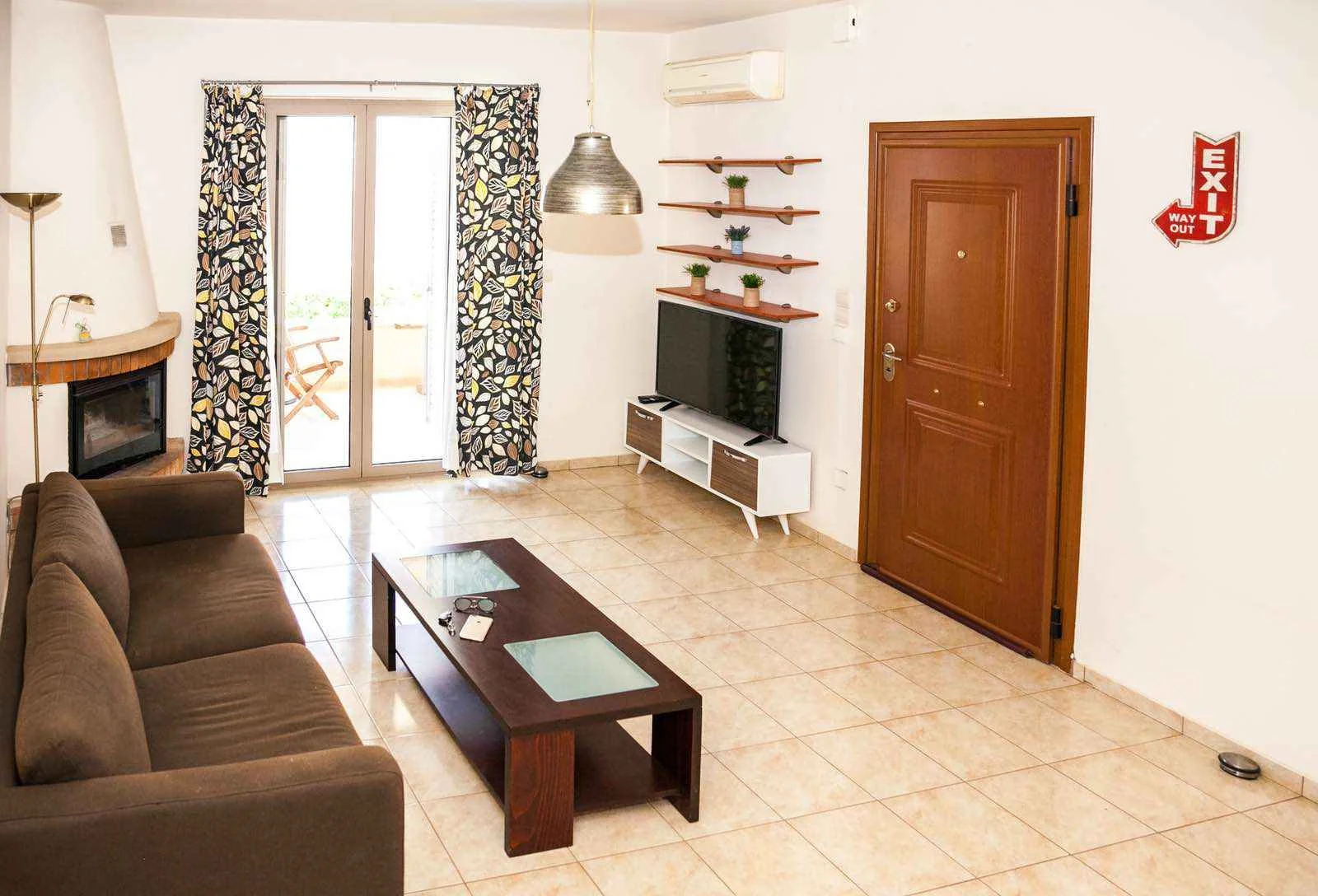 villa-in-Panormo-for-Sale-with-Sea-Views-1.jpg