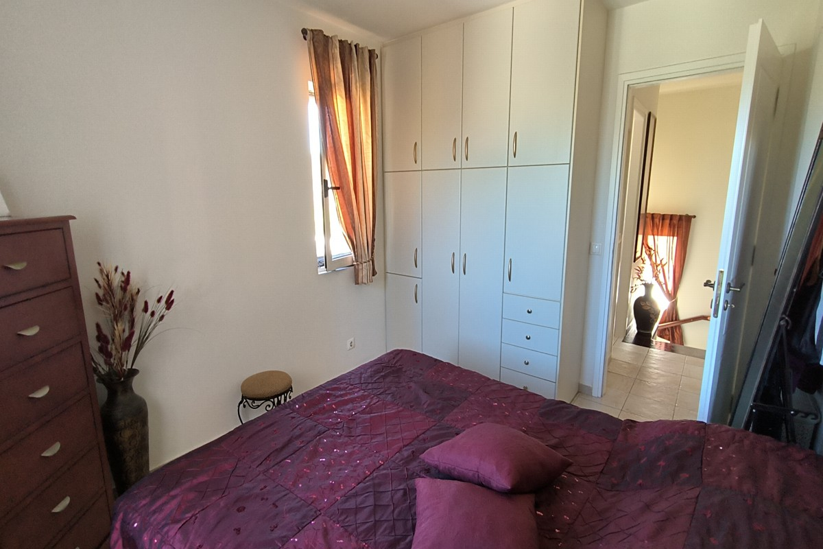 Beachfront-Furnished-Residence-in-Maleme-7.png