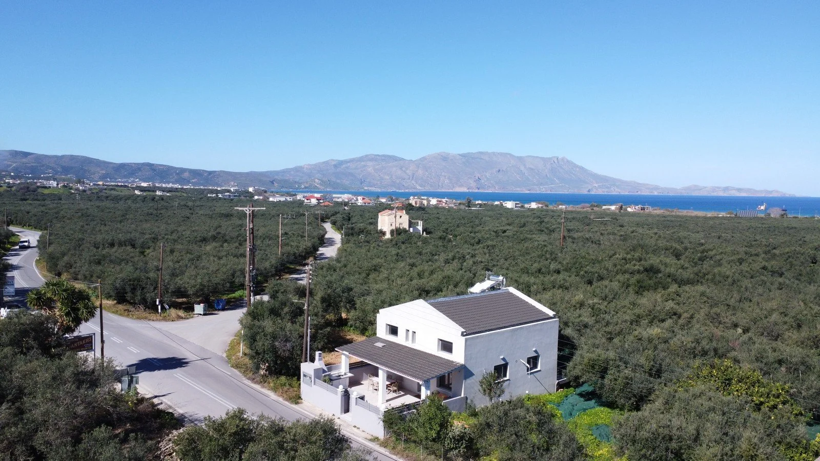 Property-for-Sale-in-Drapanias-69.jpg