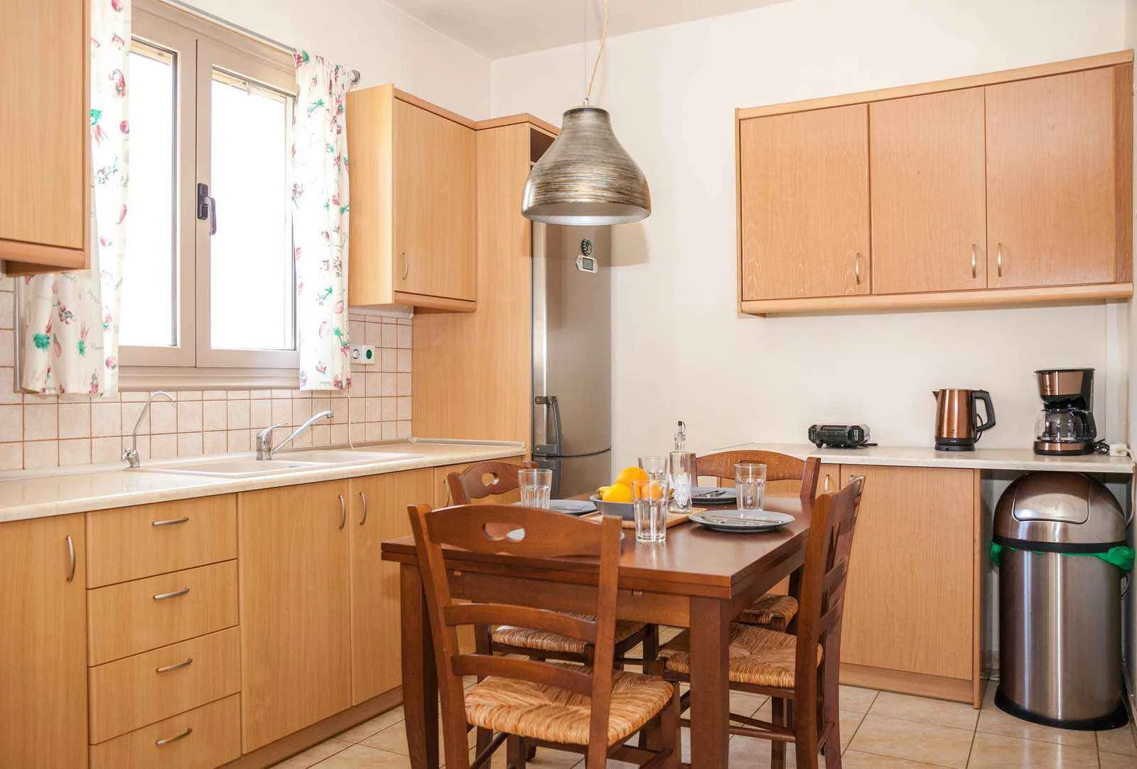 villa-in-Panormo-for-Sale-with-Sea-Views-2.jpg
