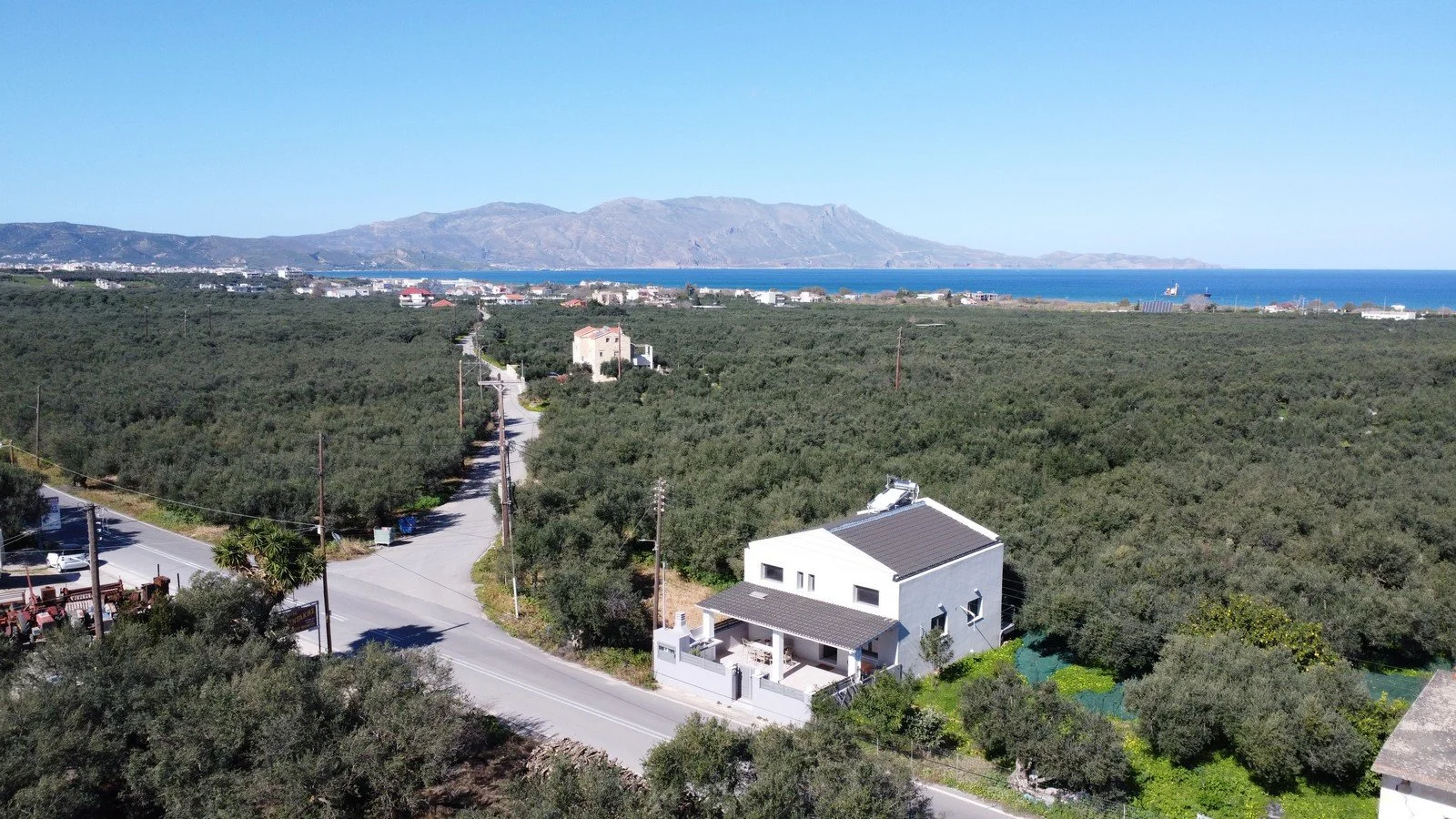 Property-for-Sale-in-Drapanias-67.jpg