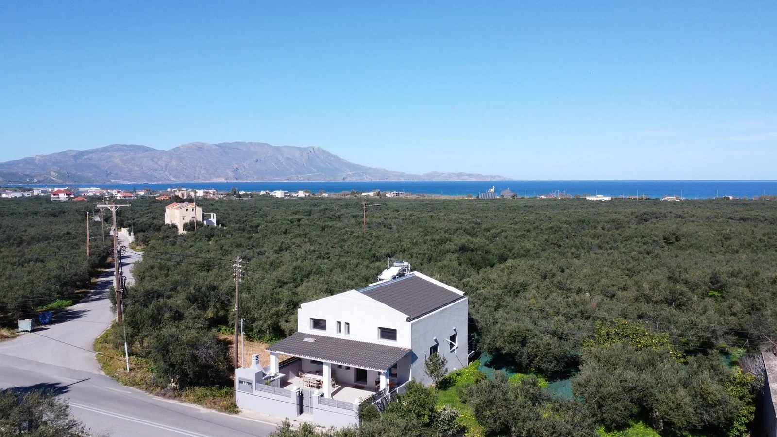 Property-for-Sale-in-Drapanias-68.jpg