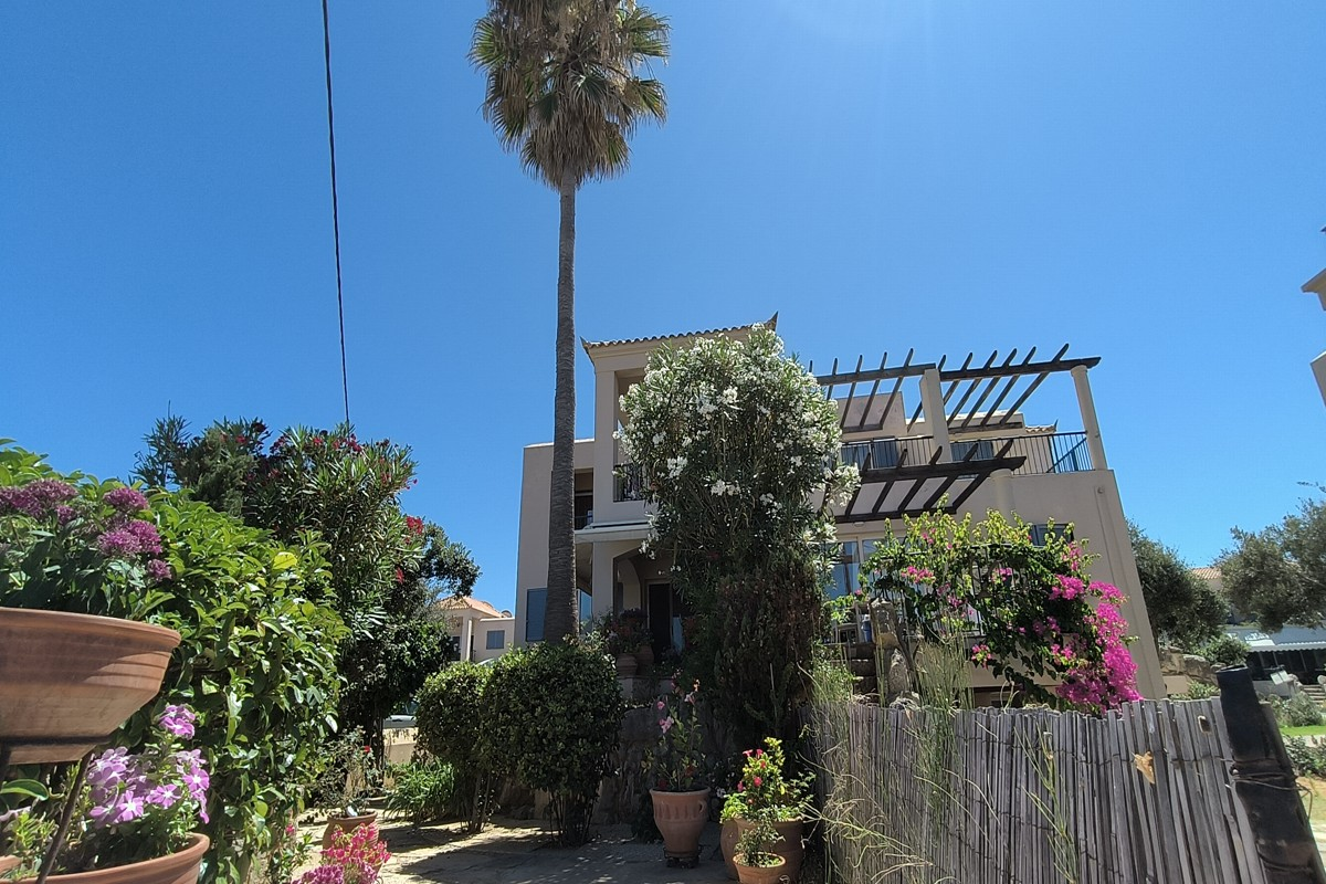 Beachfront-Furnished-Residence-in-Maleme-57.png