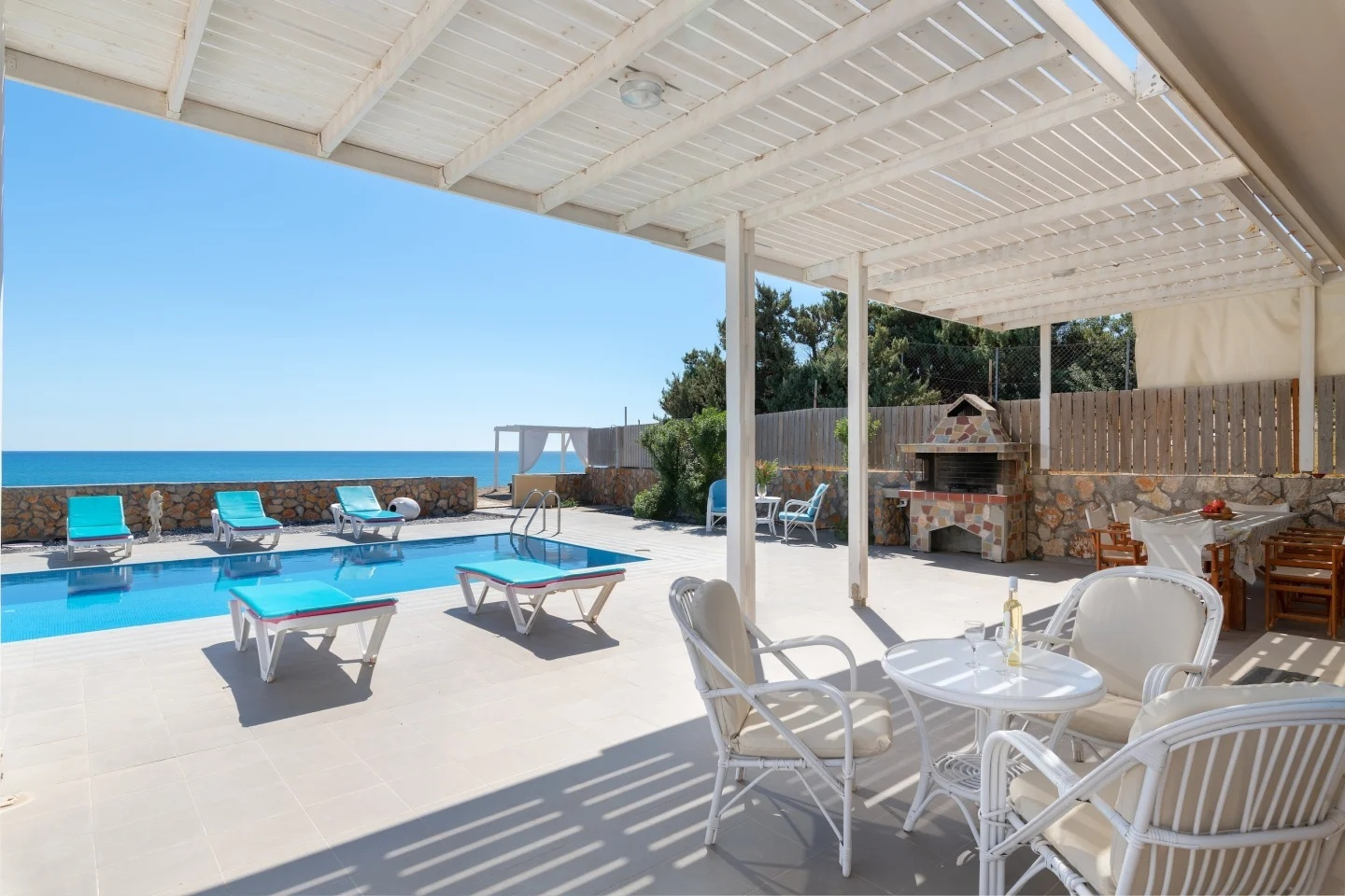 Property Pictures_Aegean Islands_Beachfront Villa in Lachania_Elxis At Home in Greece_Beachfront-Villa-Lachania_1b.png