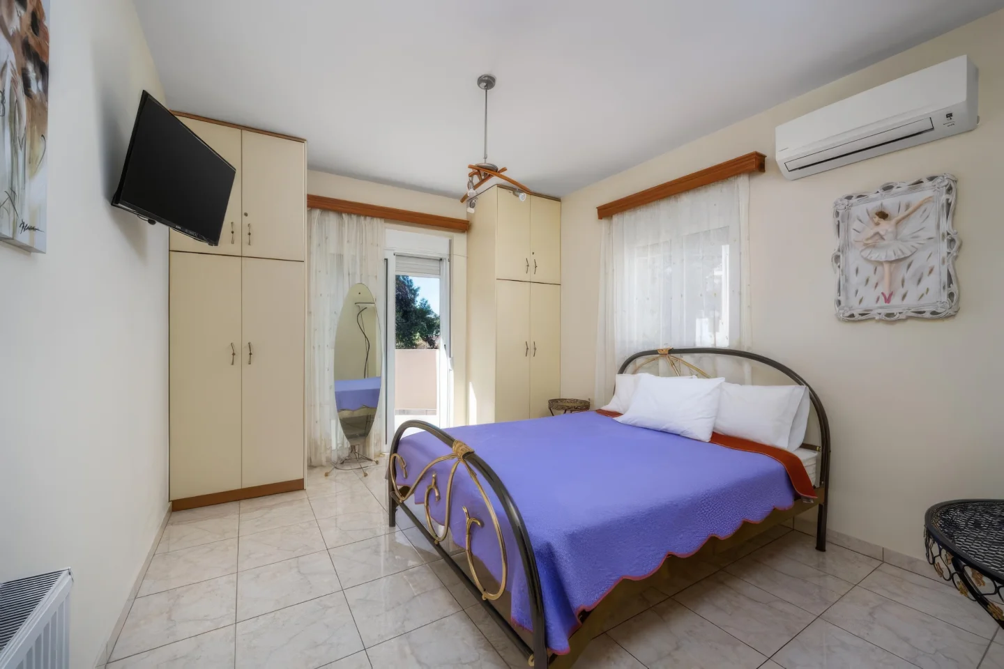 Property Pictures_Aegean Islands_Chic Villa in Ialysos_Elxis At Home in Greece_Chic-Villa-Ialysos_4a.png
