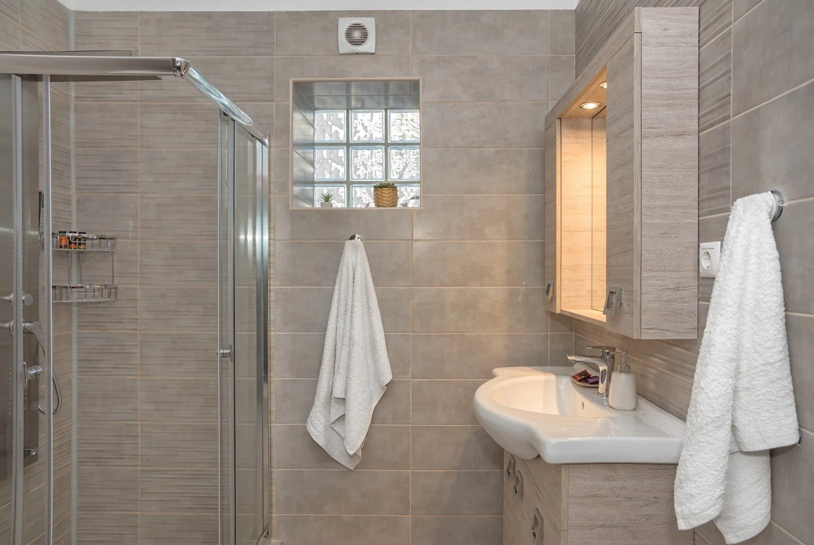villa-for-sale-neo-chorio-11.jpg