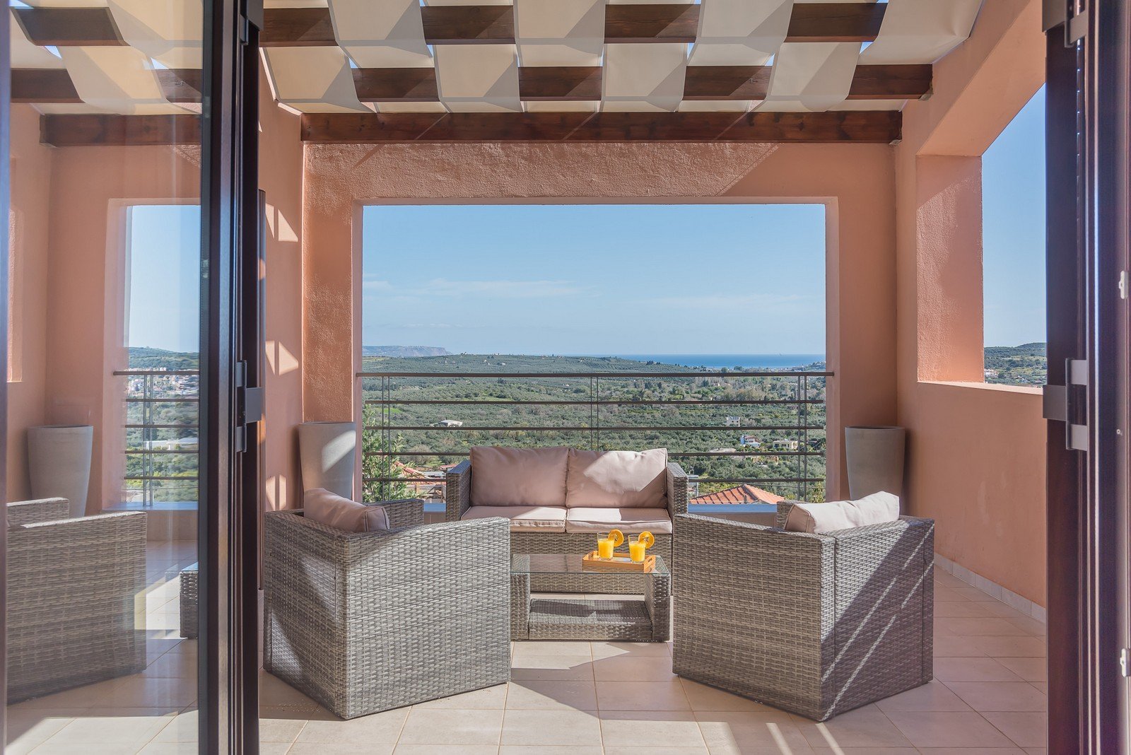 villa-for-sale-neo-chorio-13.jpg