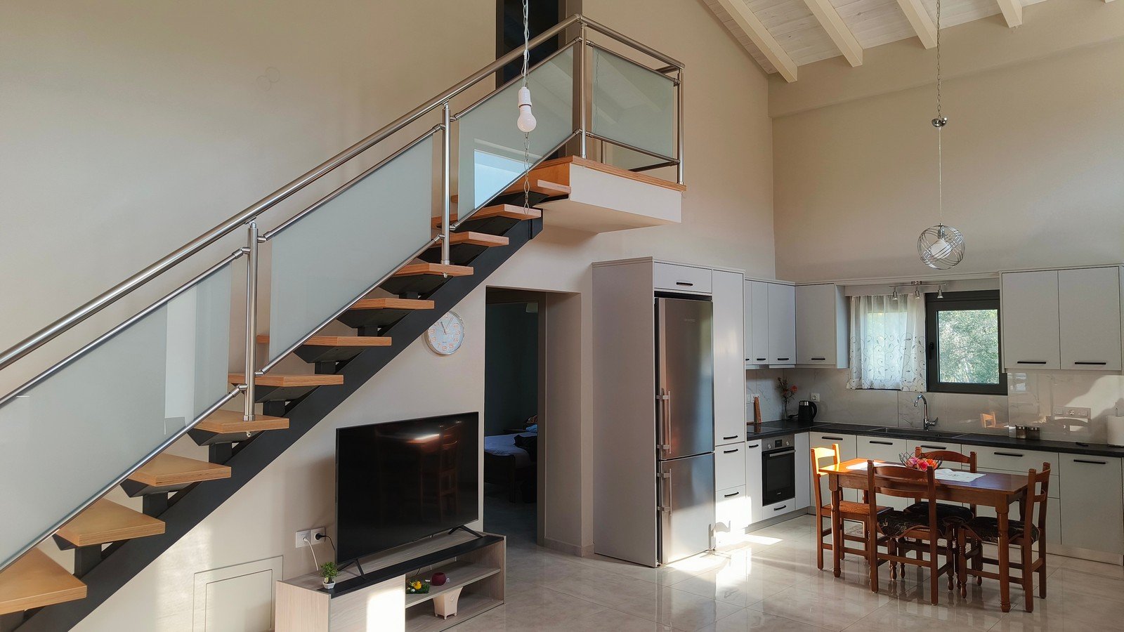 Property-for-Sale-in-Drapanias-31.jpg
