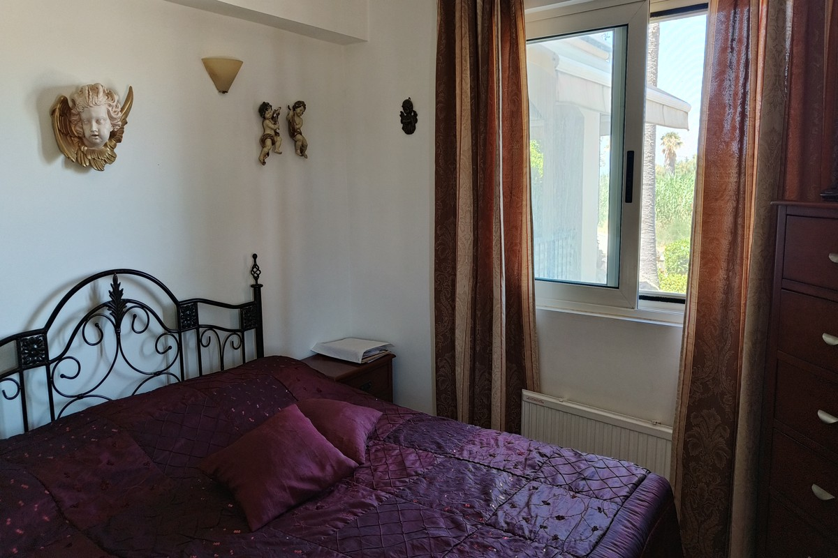 Beachfront-Furnished-Residence-in-Maleme-2.png