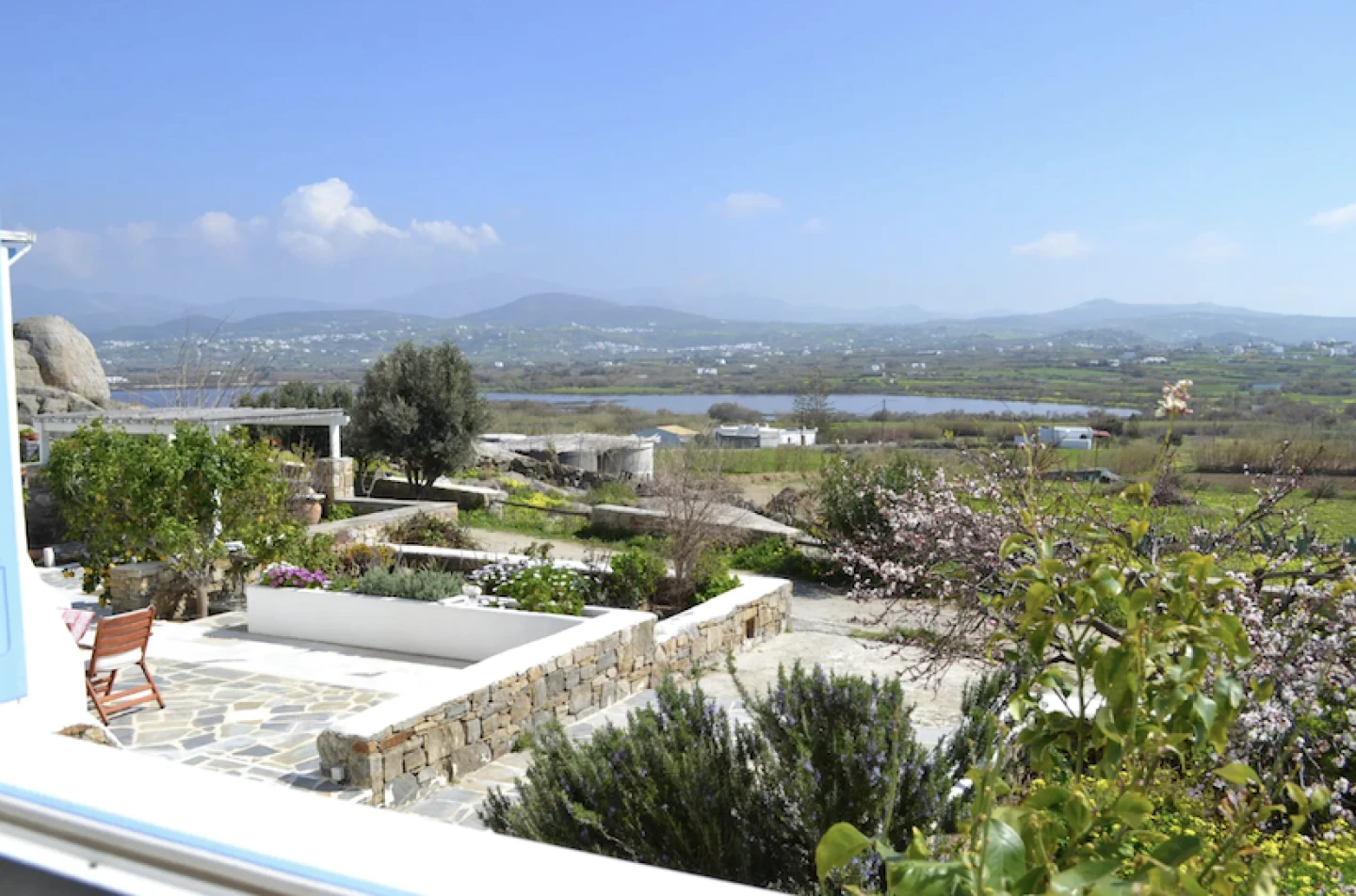 elxis_216873-elxis-at-home-in-greece_serene-house-in-naxos_22.png