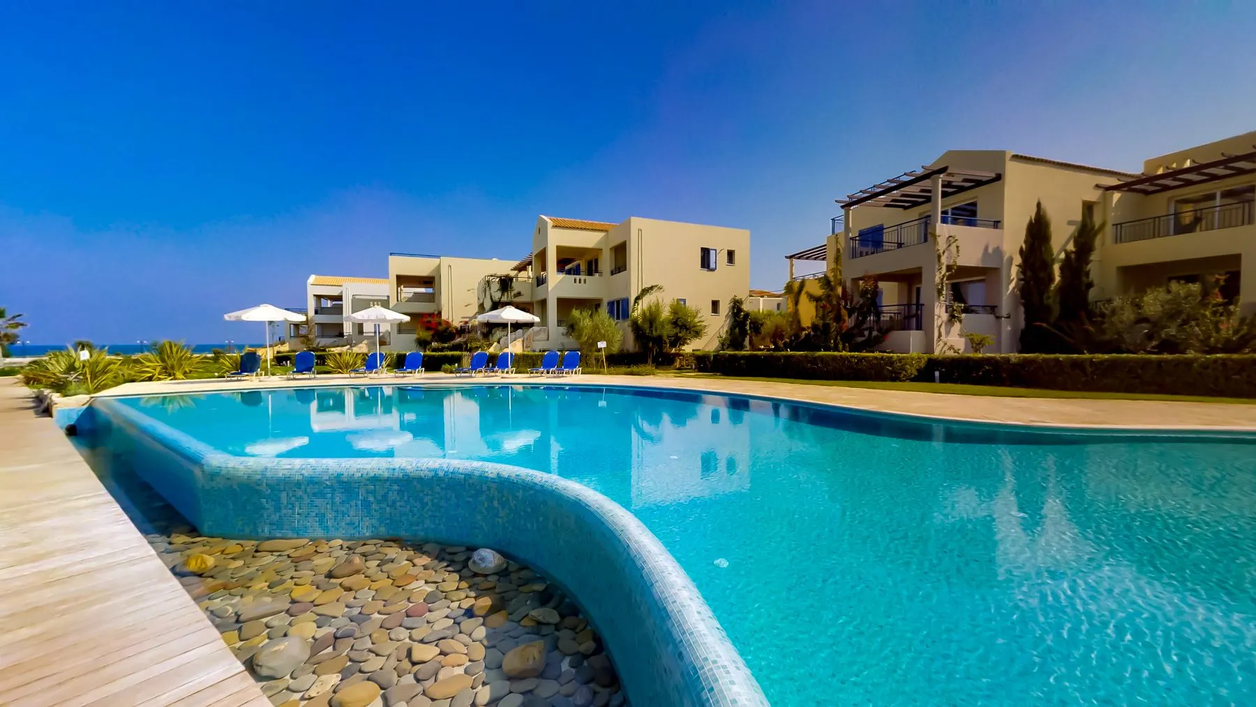 beachfront-furnished-residence-in-Maleme-for-sale-3.png