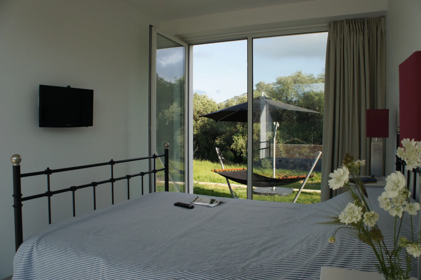 Cubist Villa Corfu_Elxis At Home in Greece_Cubist-Villa-Corfu_7.png