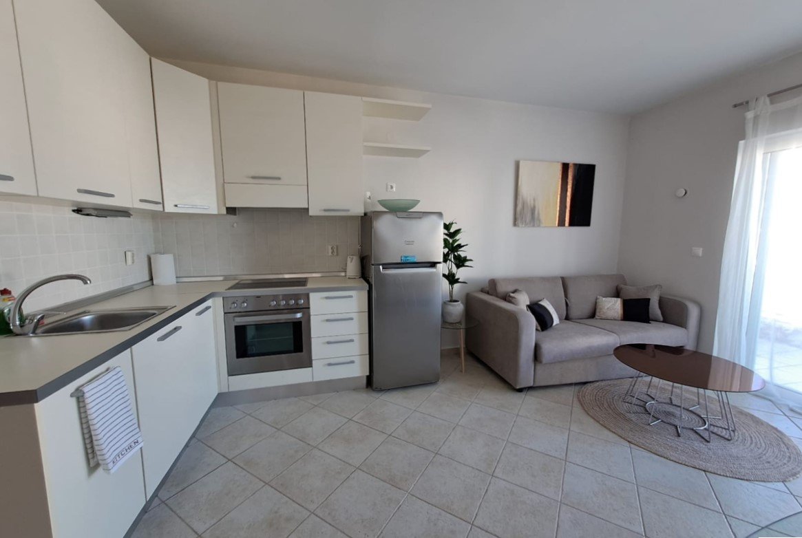 apartment-for-sale-in-plaka-2.jpeg
