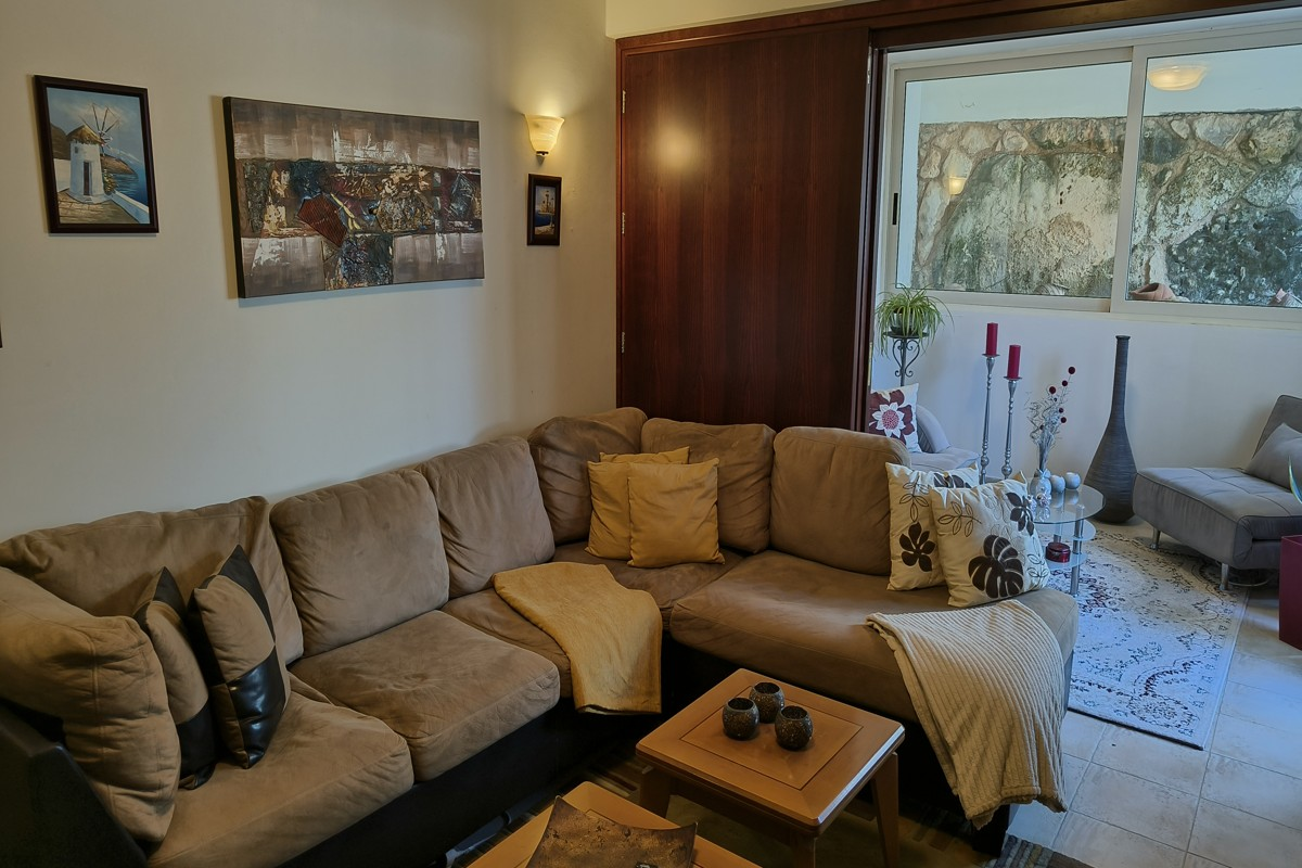 Beachfront-Furnished-Residence-for-Sale-in-Maleme-9.png