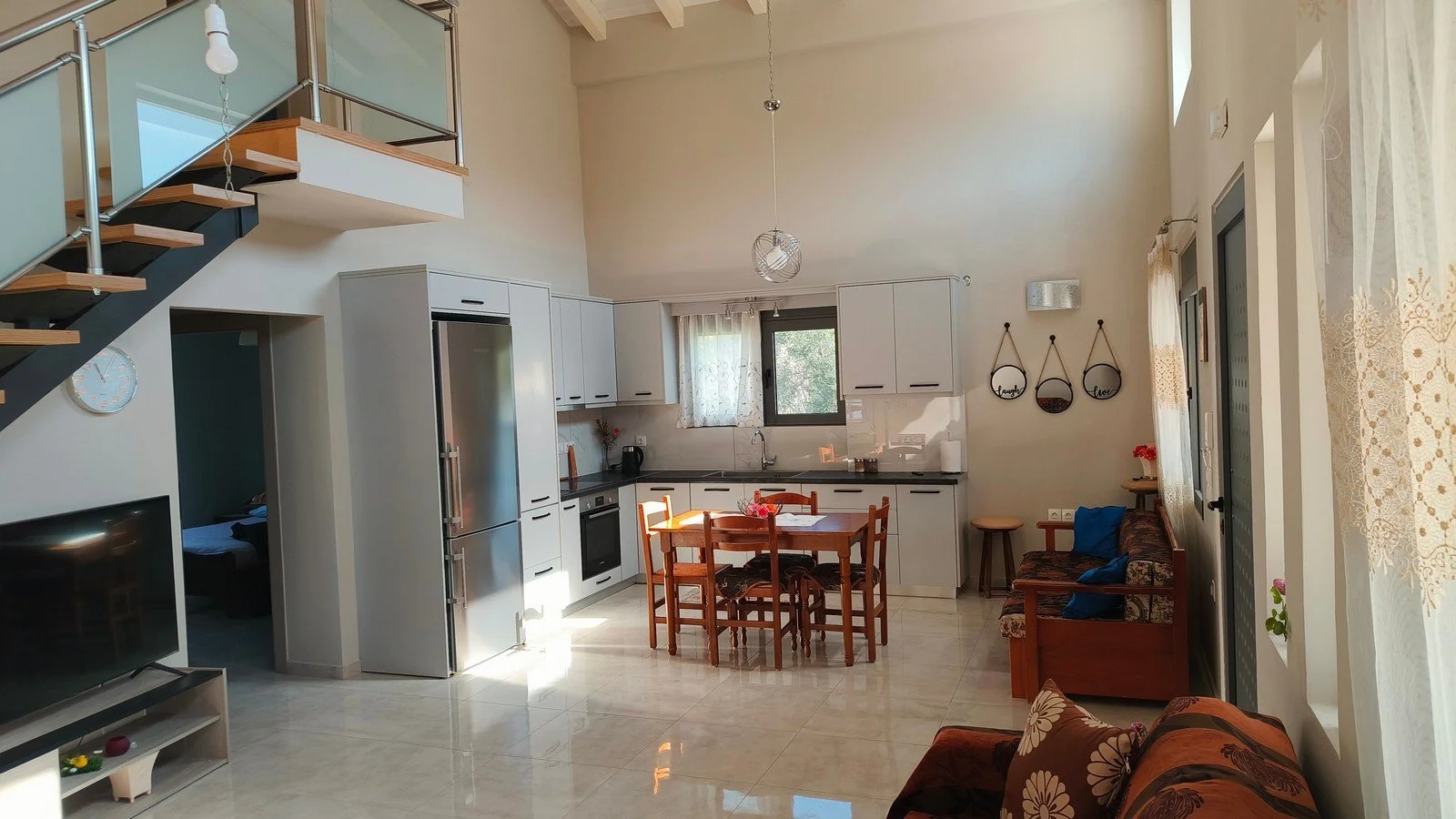 Property-for-Sale-in-Drapanias-32.jpg