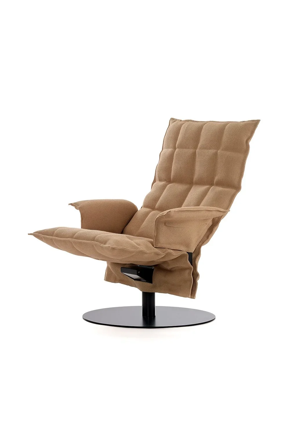 46009 Swivel k Chair with Armrests, matt-black plate base, Sand natural