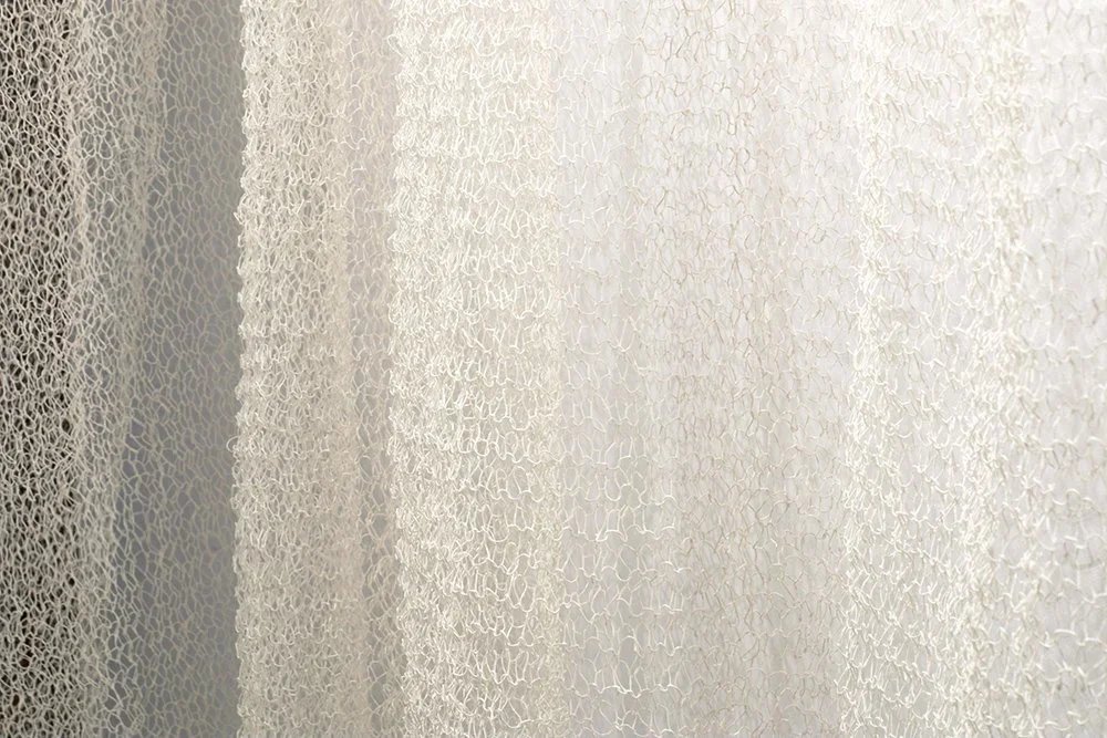 Veil curtain