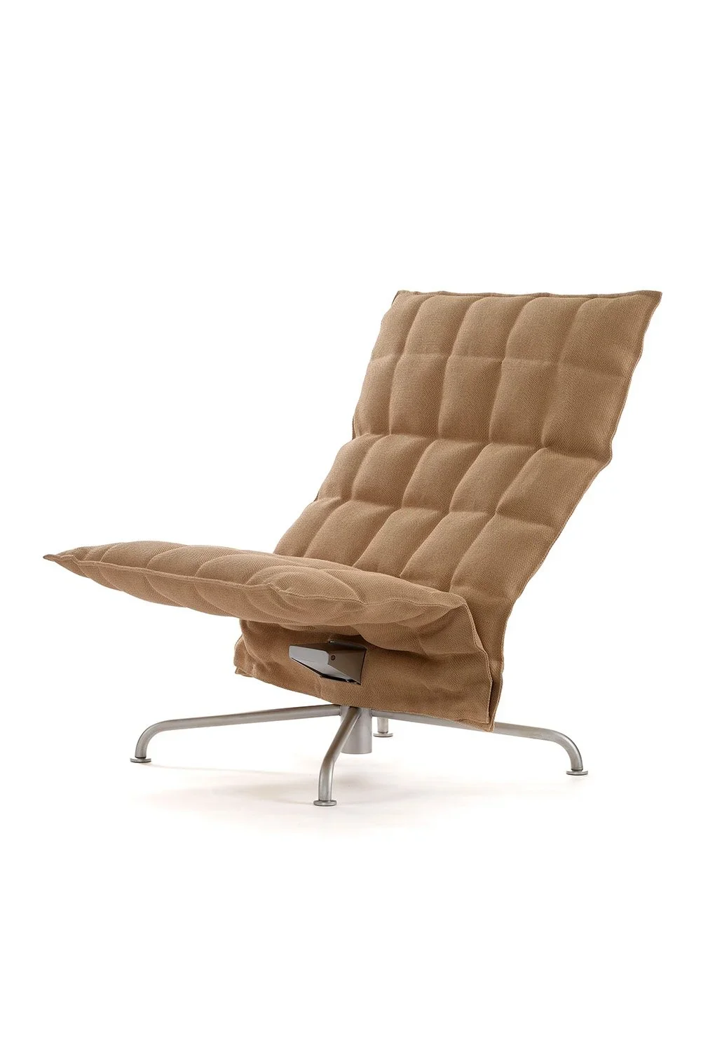 46025 Wide swivel k Chair with matt-chromed star base, Sand natural