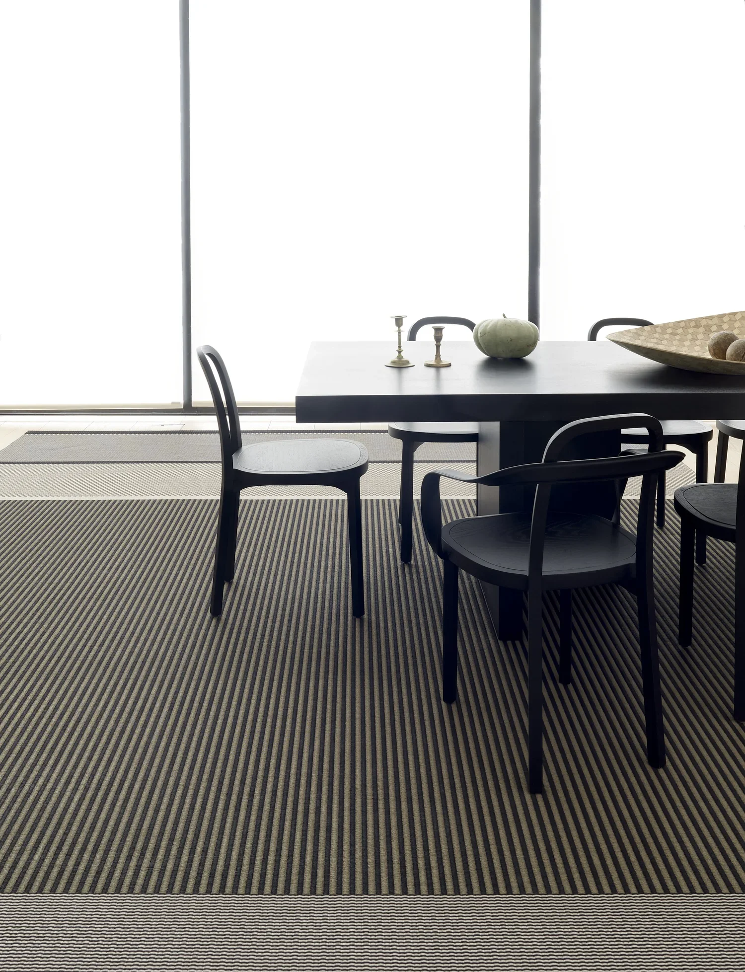 4459 SIRO with armrests stained black