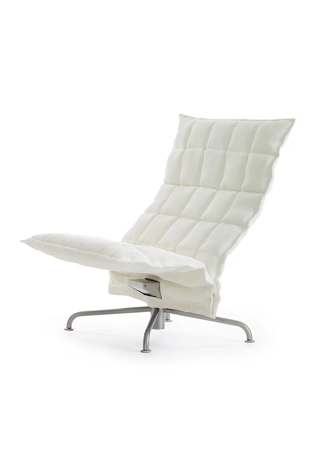 46025 Wide swivel k Chair with matt-chromed star base, Sand white