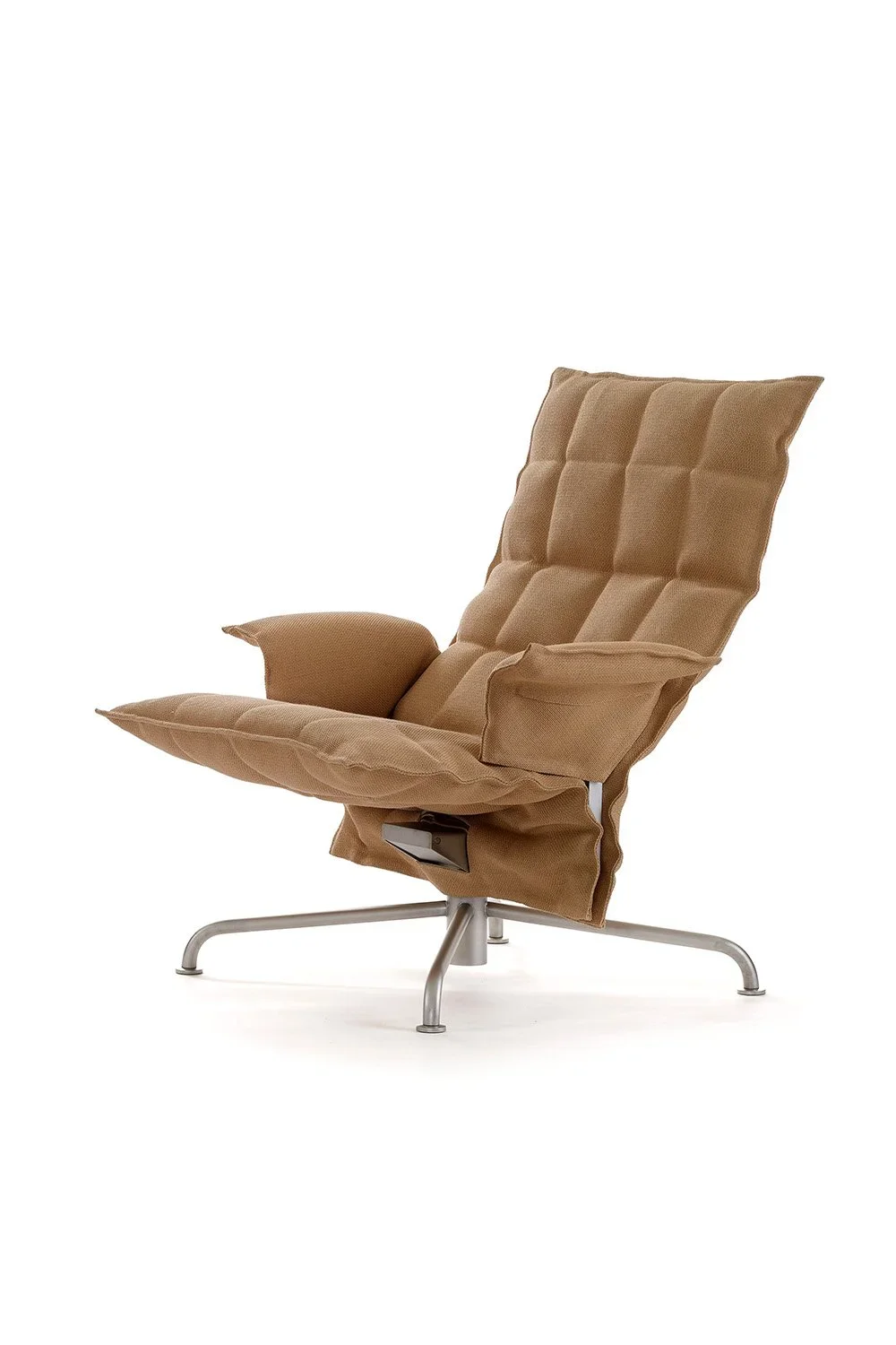 46029 Swivel k Chair with Armrests and matt-chromed star base, Sand natural