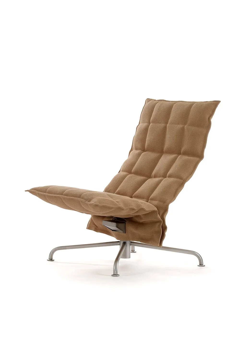 46027 Narrow swivel k Chair with matt-chromed star base, Sand natural