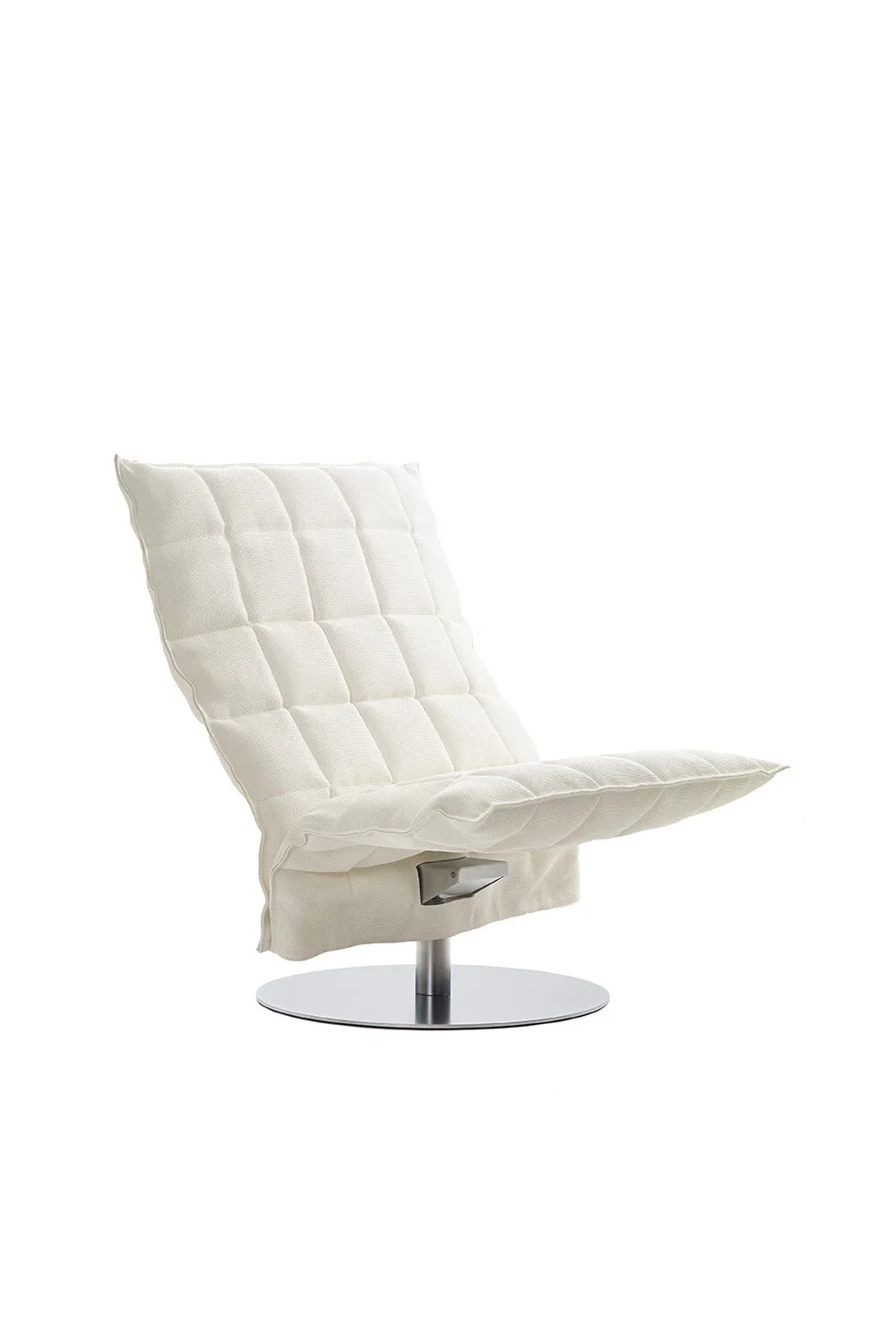 46005 Wide Swivel k Chair, matt-chromed plate base, Sand white