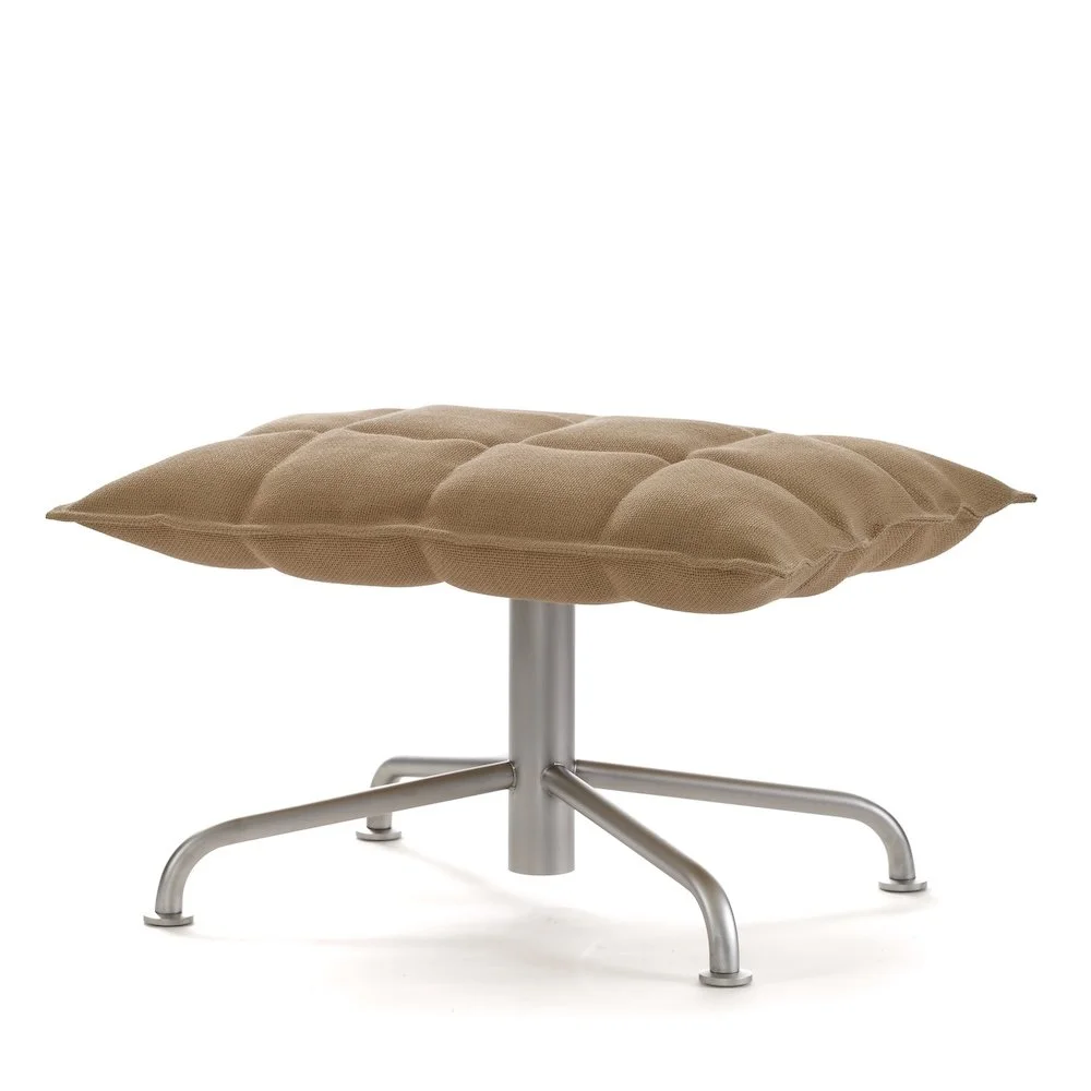 46037 Narrow k Ottoman with star base, upholstery Sand natural