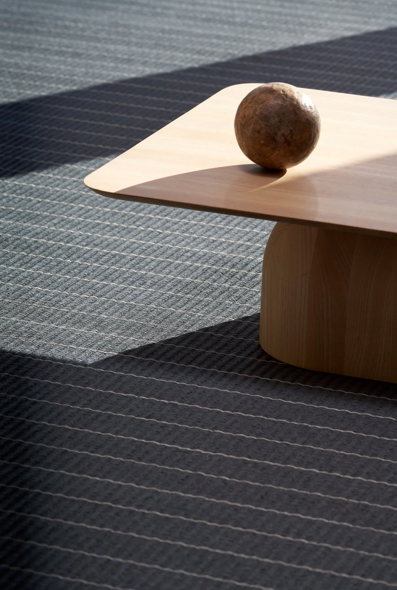 Line 1244015 graphite-stone