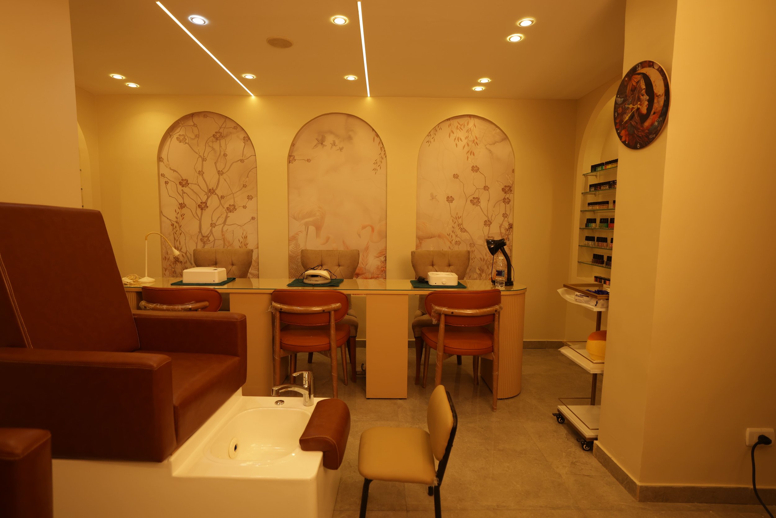 Premium pedicure and nail care women’s spa Cairo