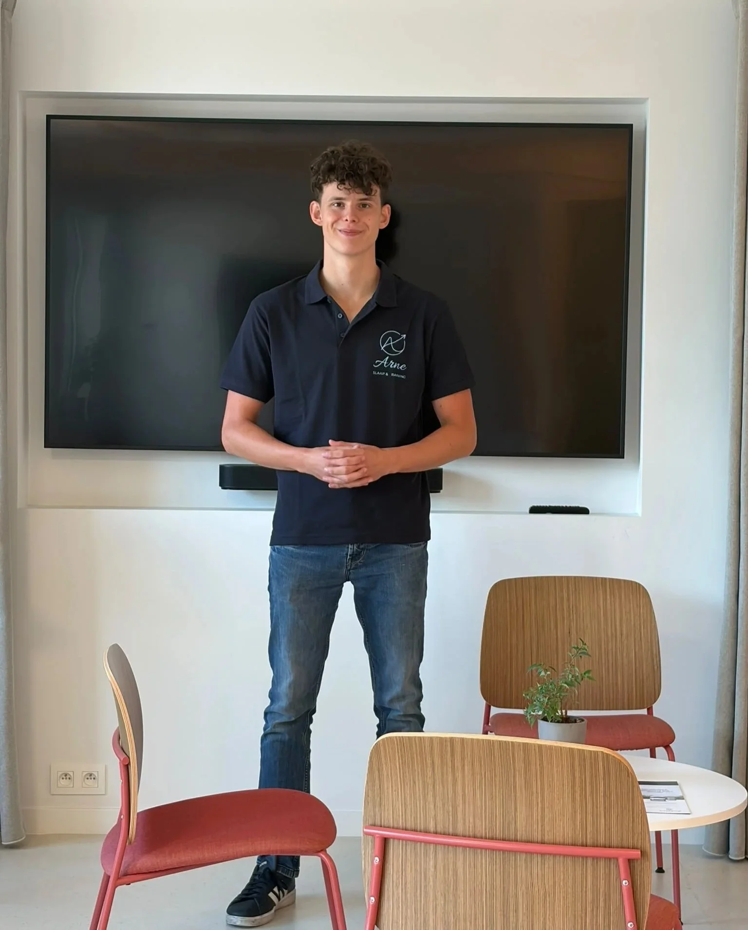 Slaapcoach Arne presenteert de inhoud en aanpak van het slaaptraject voor ploegendienst