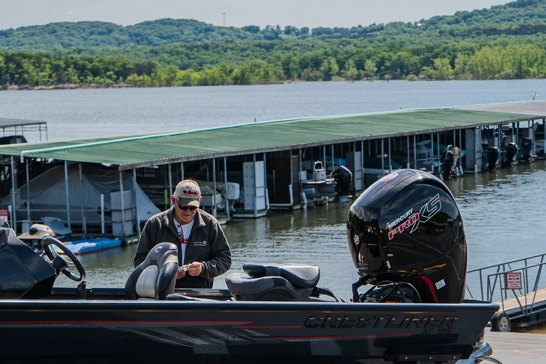 A boater takes out | Indian Point Marina