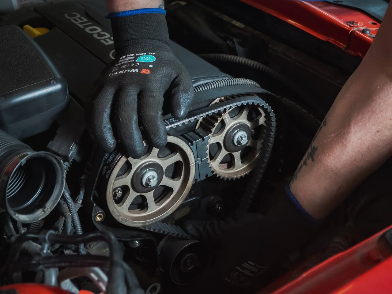 HS Autopalvelu jakohihnan vaihto