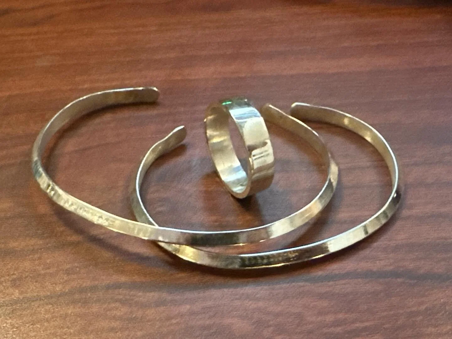 Solid Sterling Silver Band and Triangle Cuffs
#sterlingsilverjewellery #handcraftedjewelry #handmadesilverjewelry