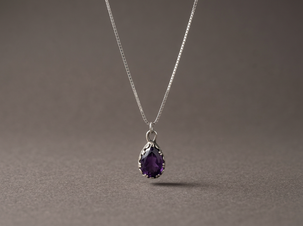 The Sovereign Grace // Amethyst Teardrop Pendant Necklace