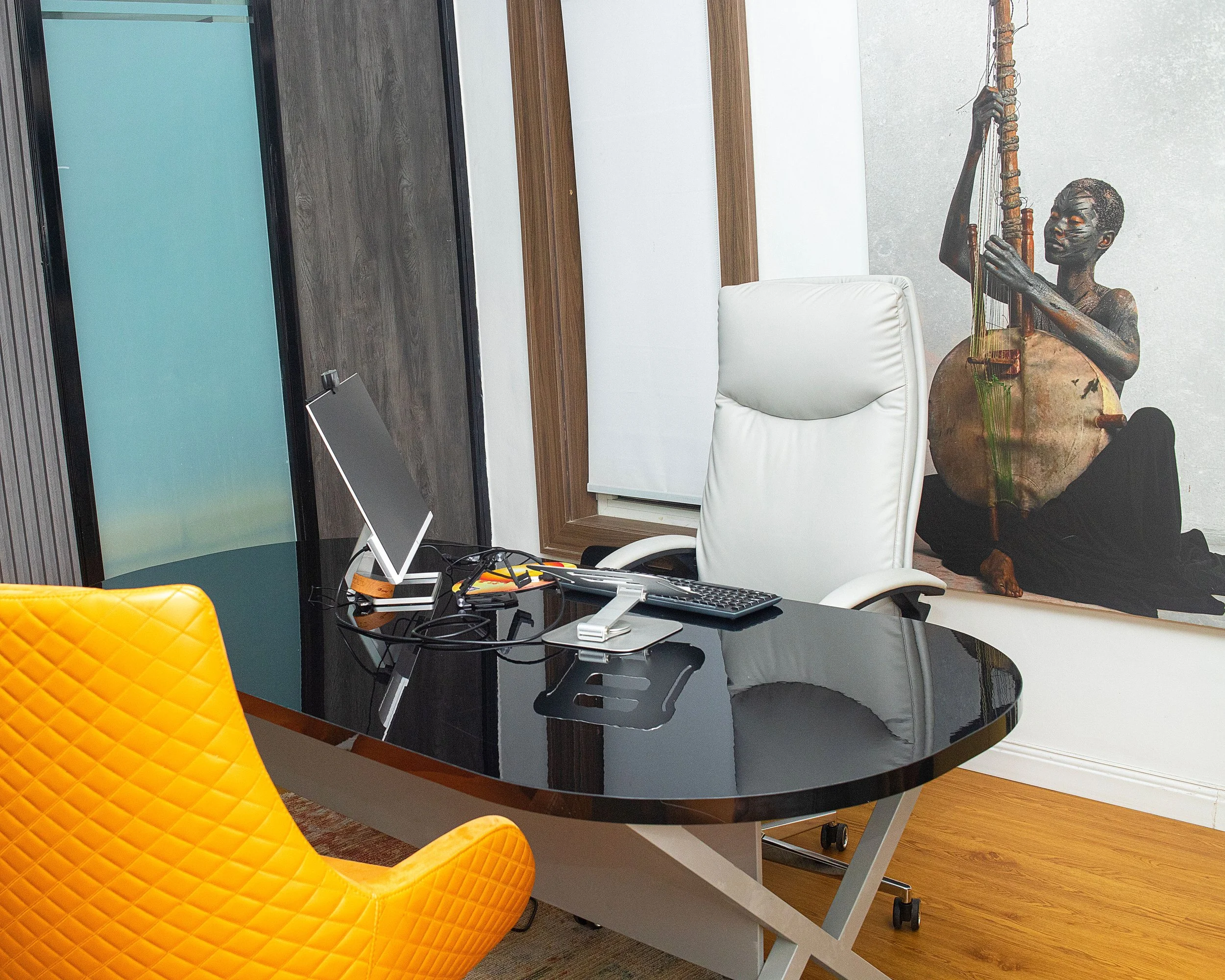 Managerial Offices & Workstations