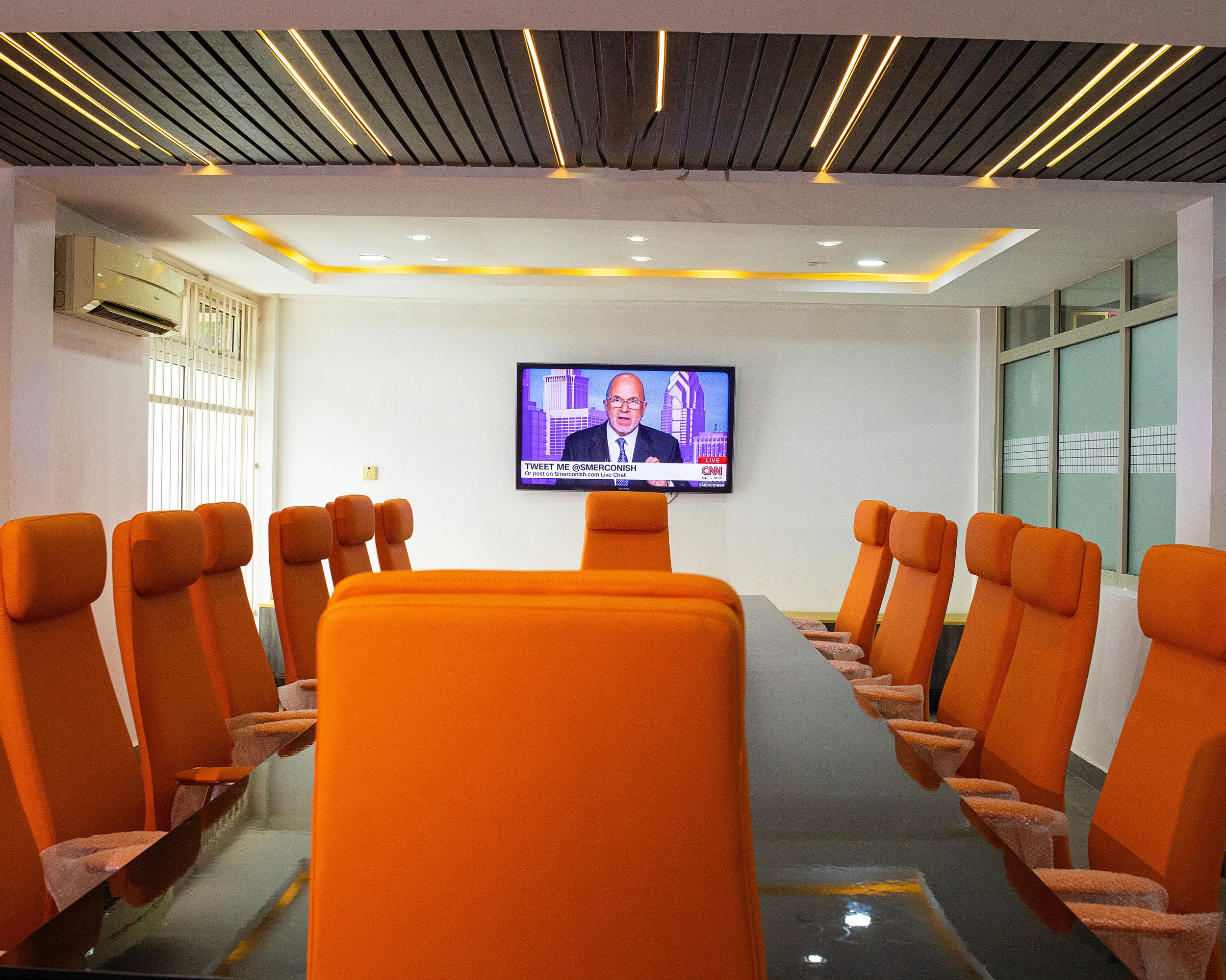 Boardrooms & Meeting Suites